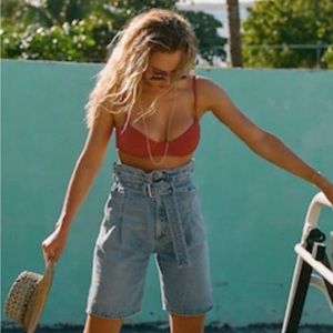 AGOLDE Reworked 90’s High Rise Cinched Shorts. Size:25. Excellent condition